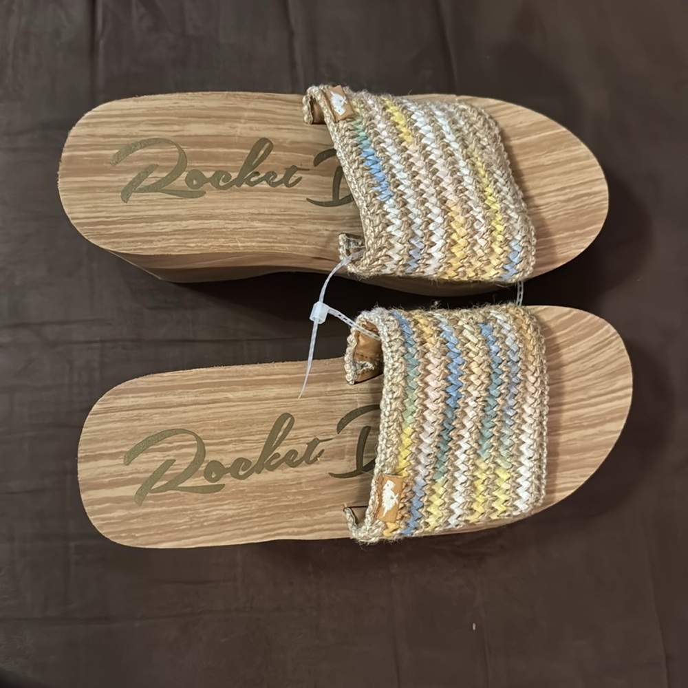 *NWT Colorful Knit Slide Sandals - Picture 4 of 5